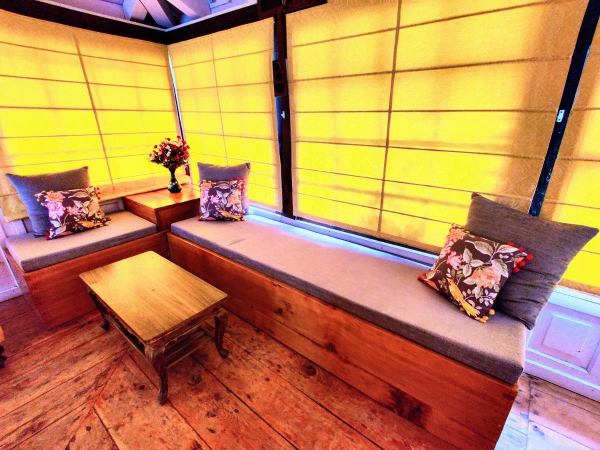 Manāli ザ サンシャイン ヘリテージ Bed & Breakfast エクステリア 写真